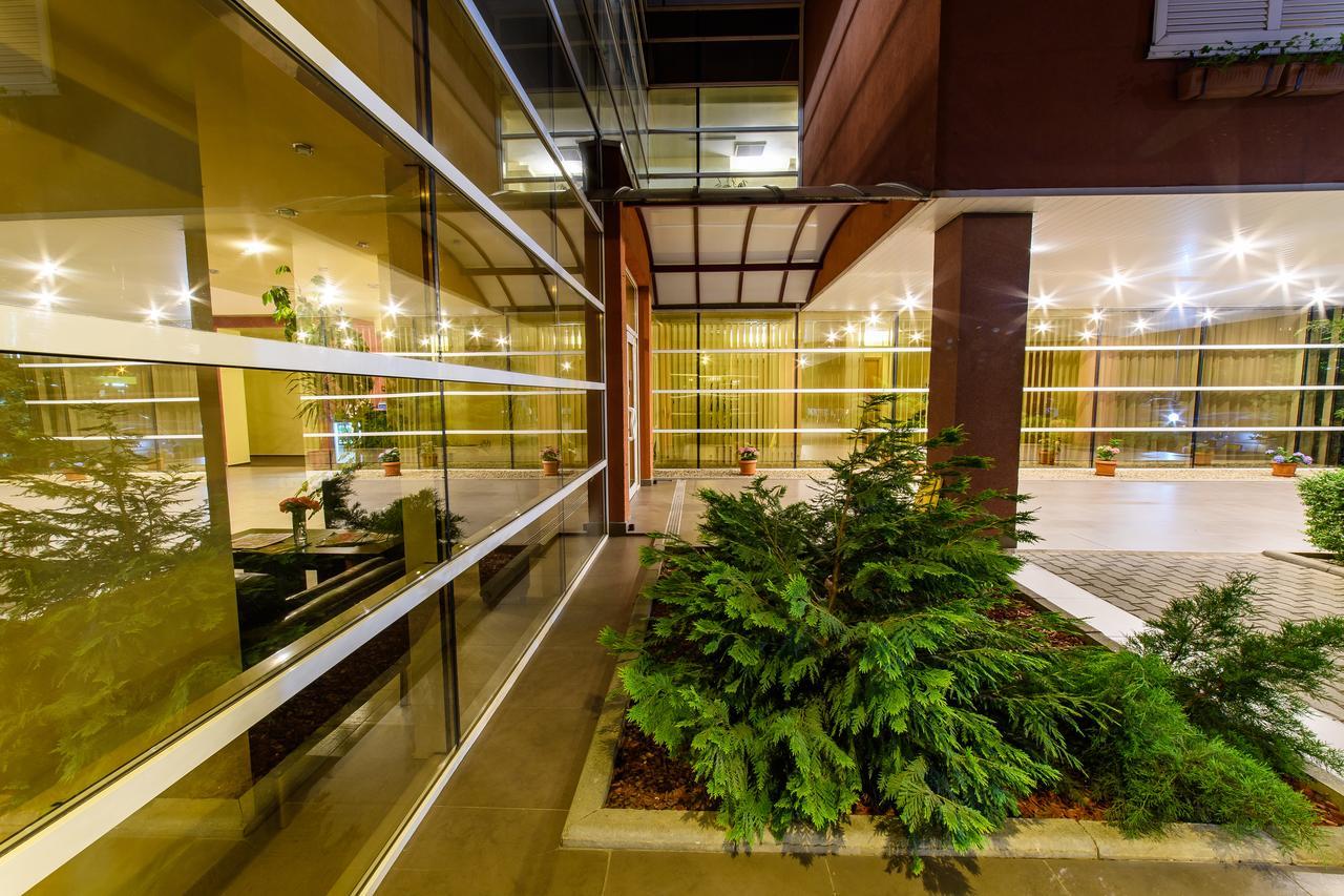Hotel Torontal Timişoara Exteriör bild