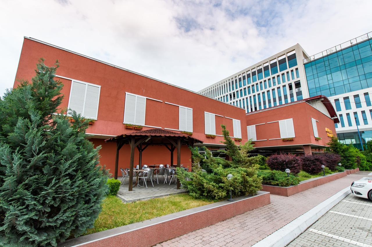 Hotel Torontal Timişoara Exteriör bild